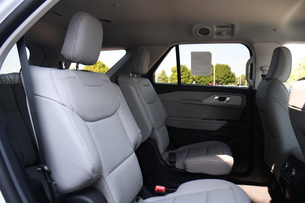 new 2025 Ford Explorer car, priced at $44,960