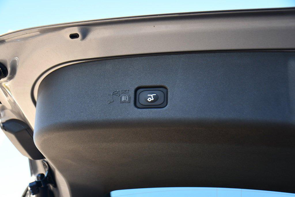 new 2026 Lincoln Nautilus car, priced at $52,040