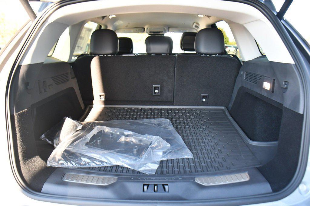 new 2026 Lincoln Nautilus car, priced at $52,040