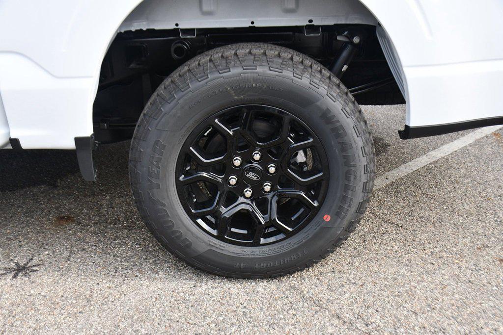 new 2025 Ford F-150 car, priced at $53,681