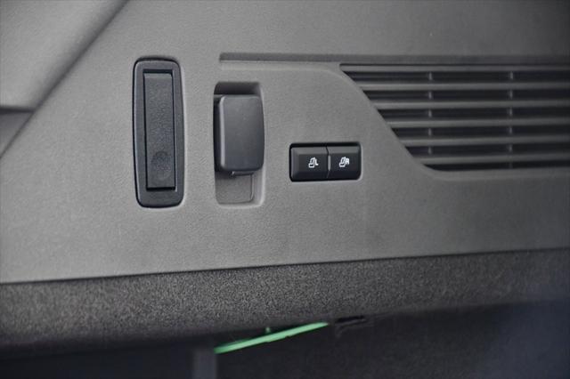 new 2025 Lincoln Nautilus car, priced at $62,401