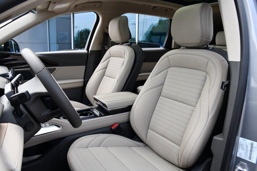 new 2025 Lincoln Nautilus car, priced at $62,401