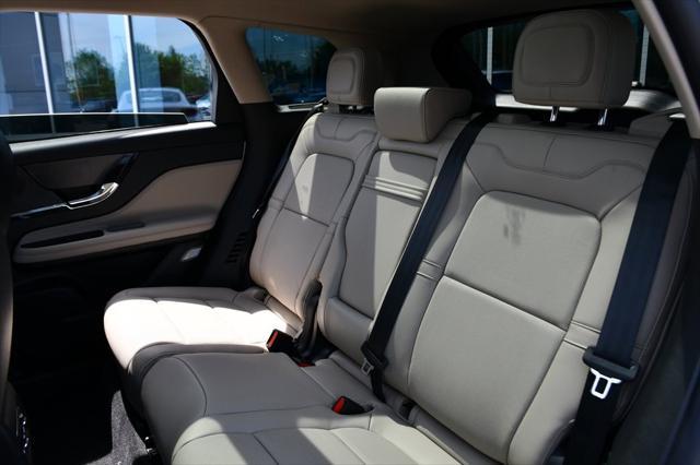 new 2025 Lincoln Corsair car, priced at $55,042
