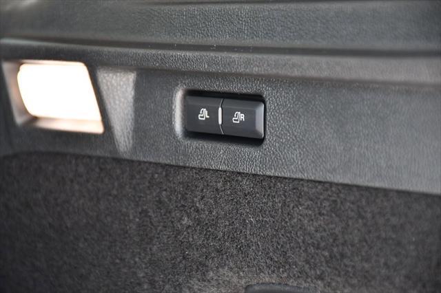 new 2025 Lincoln Corsair car, priced at $55,042