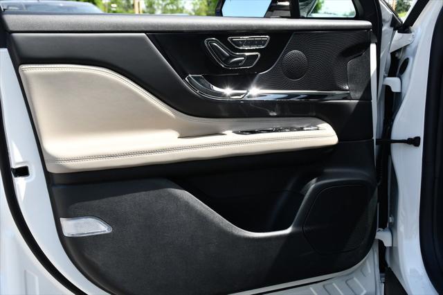 new 2025 Lincoln Corsair car, priced at $55,042