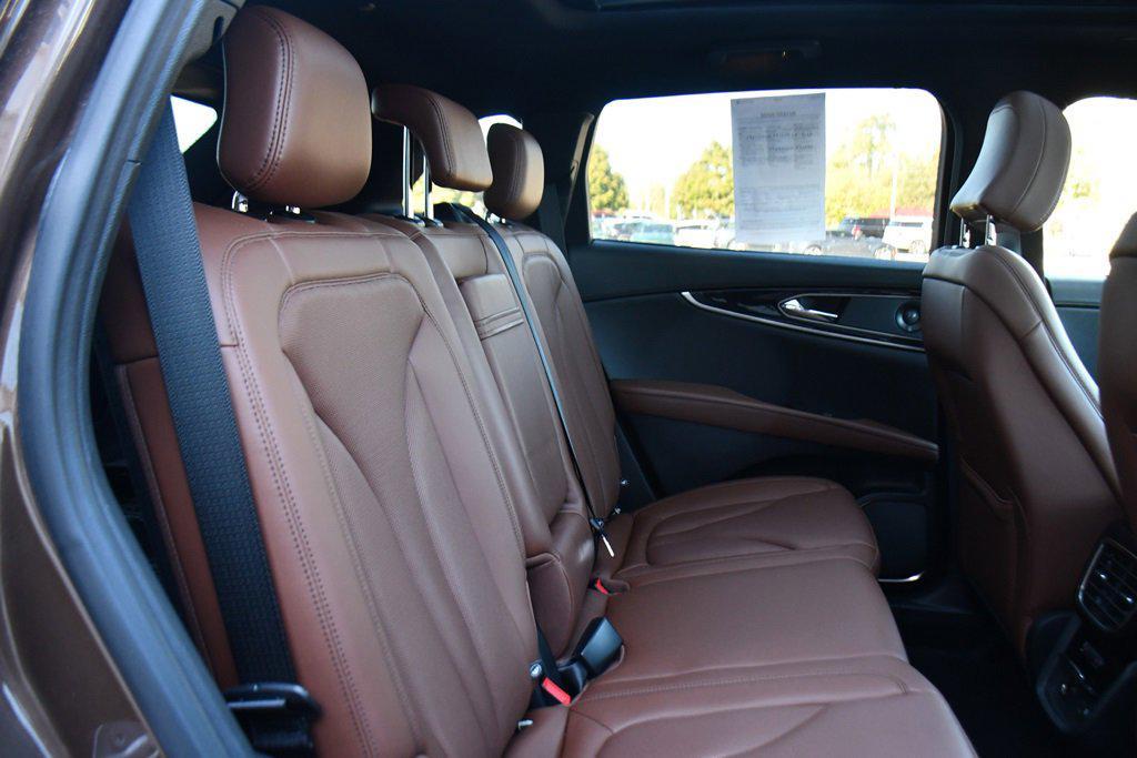 used 2022 Lincoln Nautilus car, priced at $40,495