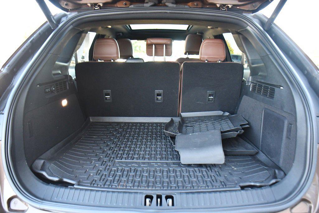 used 2022 Lincoln Nautilus car, priced at $40,495