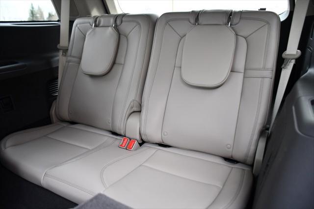 used 2024 Lincoln Aviator car, priced at $59,995