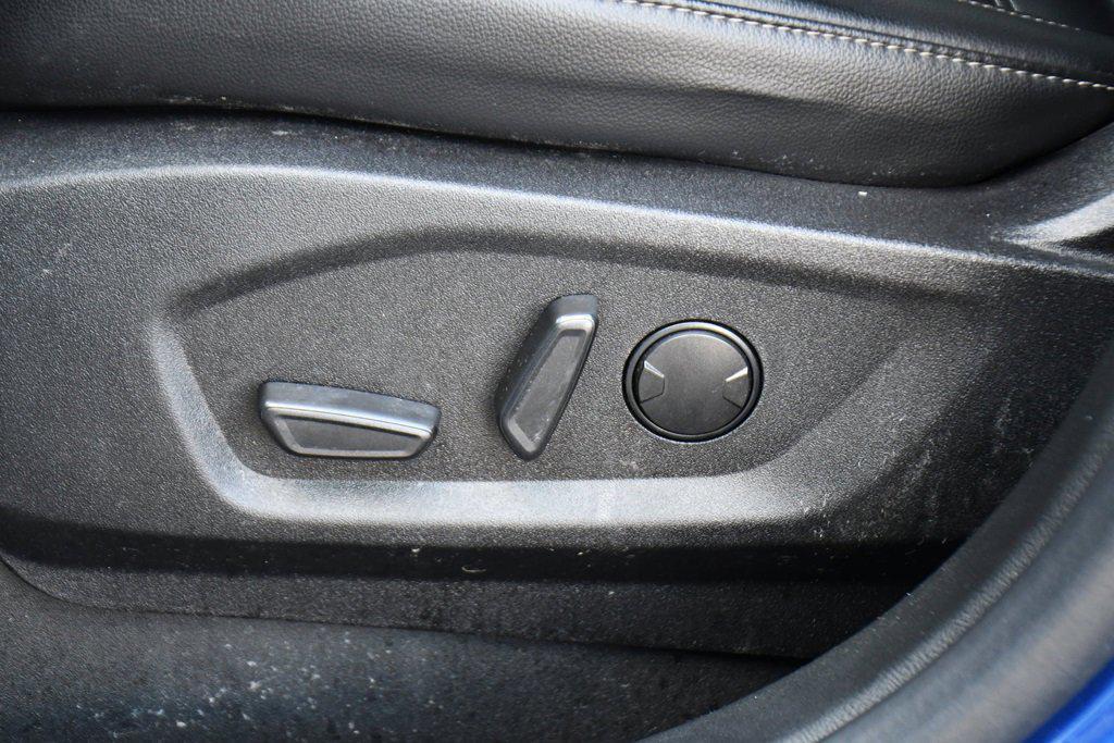 used 2022 Ford Edge car, priced at $23,995