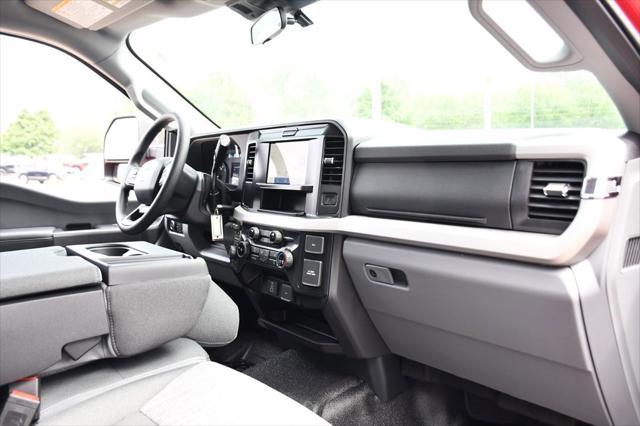new 2025 Ford F-350 car, priced at $52,708