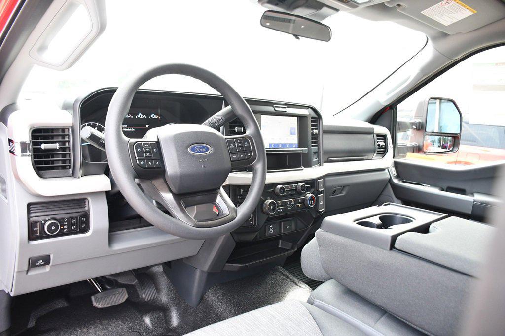 new 2025 Ford F-350 car, priced at $51,708