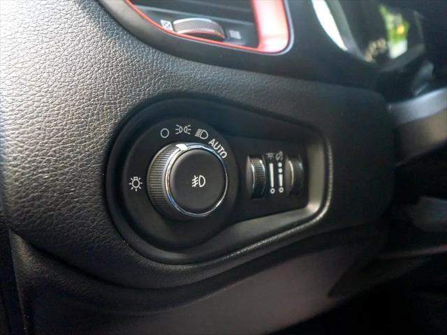 used 2020 Jeep Renegade car, priced at $20,944