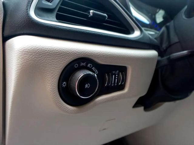 used 2023 Chrysler Pacifica car, priced at $24,944