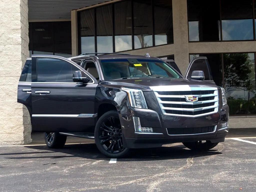 used 2017 Cadillac Escalade car, priced at $29,944