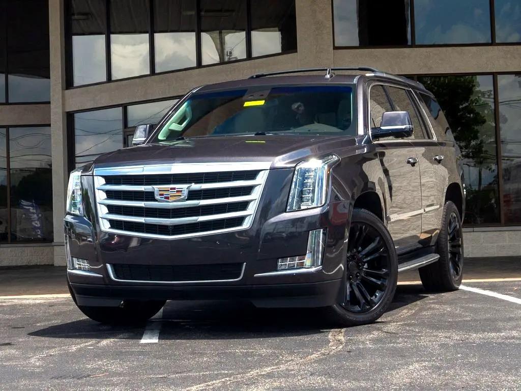 used 2017 Cadillac Escalade car, priced at $29,944