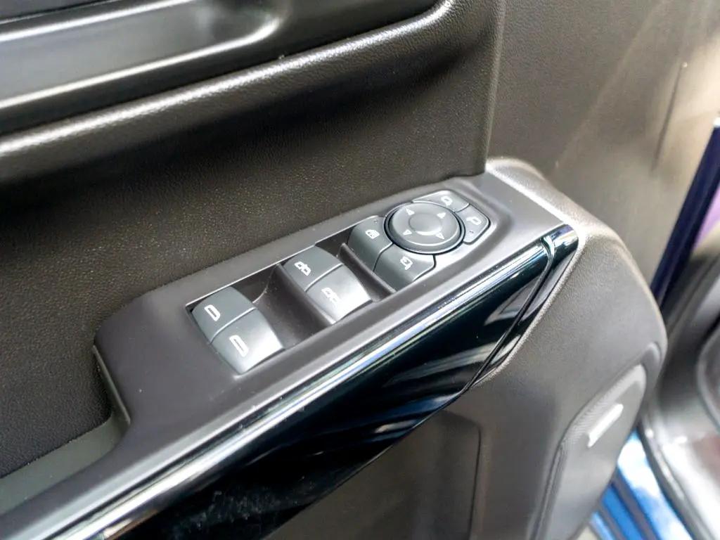 used 2019 Chevrolet Silverado 1500 car, priced at $46,844