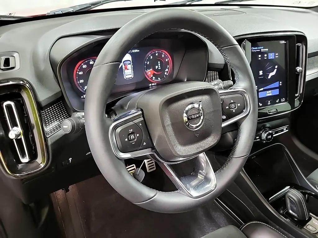 used 2022 Volvo XC40 car, priced at $36,844