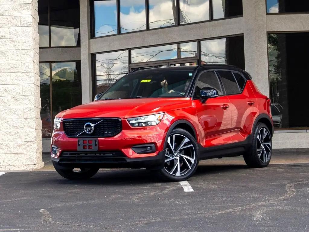 used 2022 Volvo XC40 car, priced at $34,944