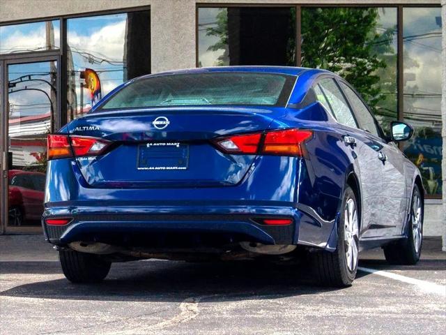 used 2023 Nissan Altima car, priced at $19,244