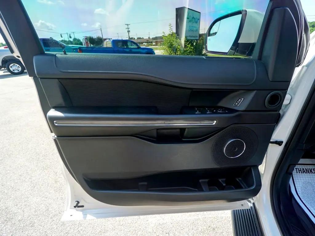 used 2019 Ford Expedition car, priced at $27,844