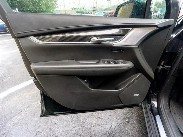 used 2021 Cadillac XT6 car, priced at $40,944