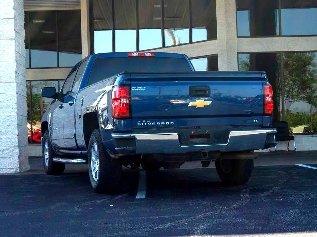 used 2015 Chevrolet Silverado 1500 car, priced at $21,044