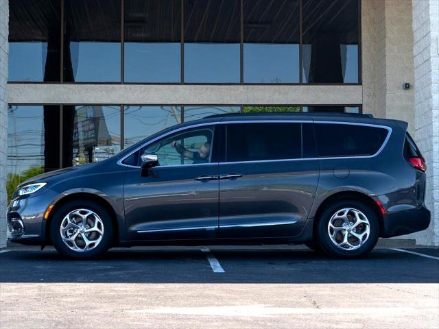 used 2022 Chrysler Pacifica car, priced at $30,444