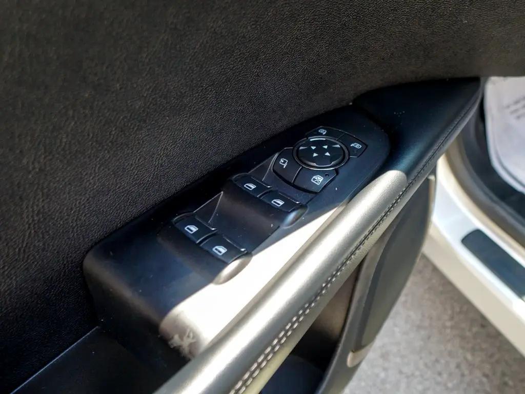 used 2019 Lincoln Nautilus car, priced at $26,944