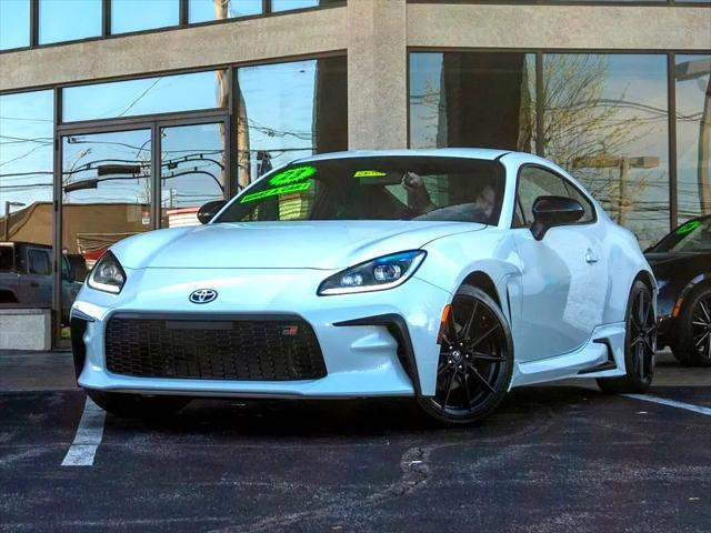 used 2023 Toyota GR86 car, priced at $32,244