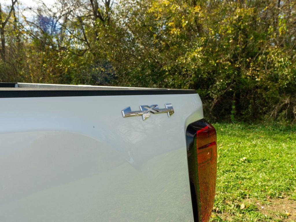 used 2021 GMC Sierra 2500 car, priced at $45,344