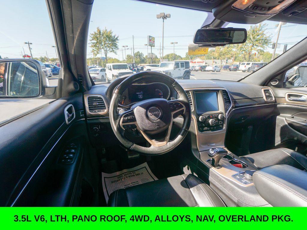 used 2015 Jeep Grand Cherokee car, priced at $18,444