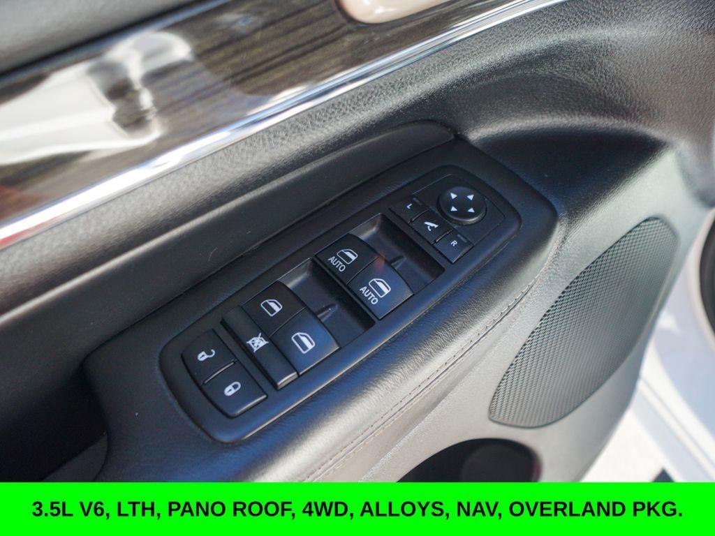 used 2015 Jeep Grand Cherokee car, priced at $18,444