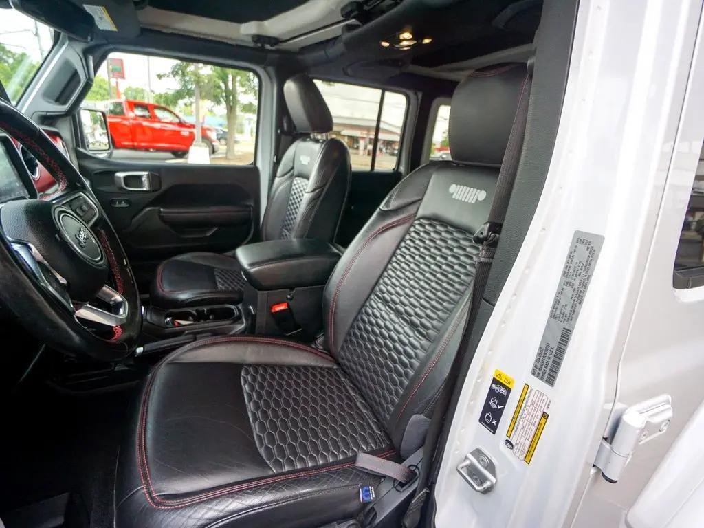 used 2020 Jeep Wrangler Unlimited car, priced at $38,344
