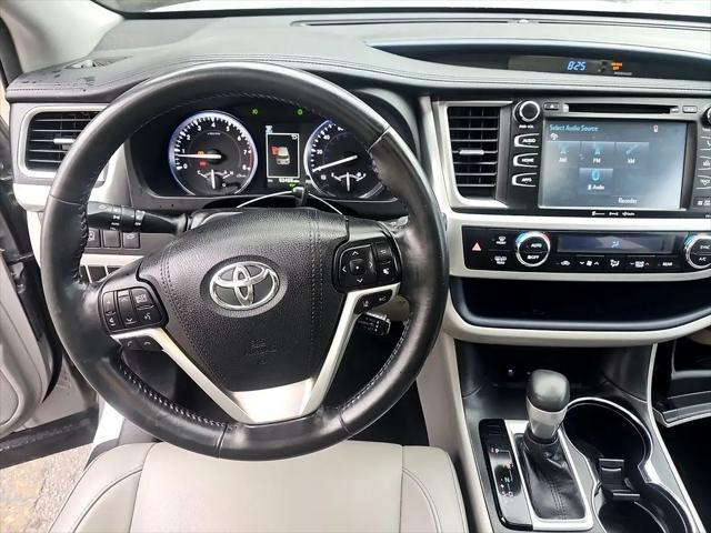 used 2017 Toyota Highlander car, priced at $25,244