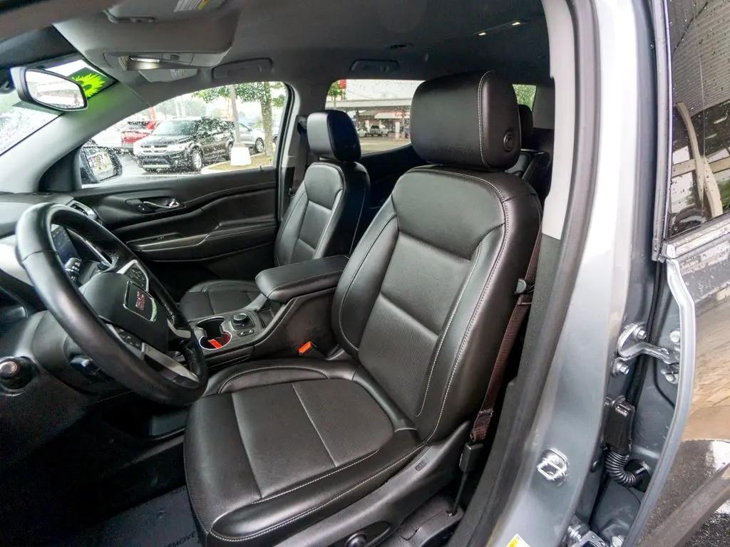 used 2023 GMC Acadia car, priced at $27,244