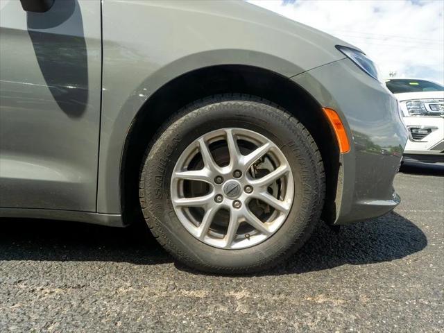 used 2023 Chrysler Pacifica car, priced at $26,344