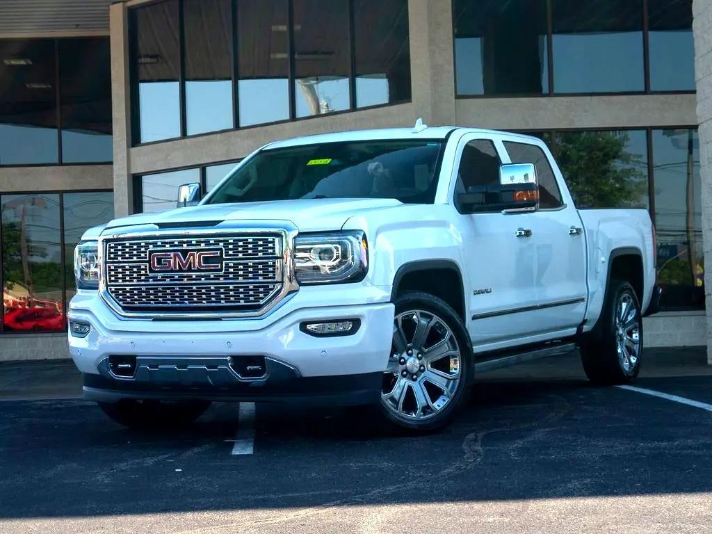 used 2018 GMC Sierra 1500 car, priced at $32,444