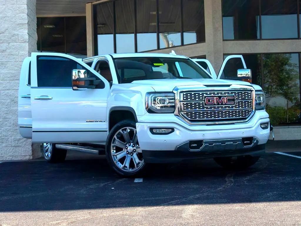 used 2018 GMC Sierra 1500 car, priced at $32,444