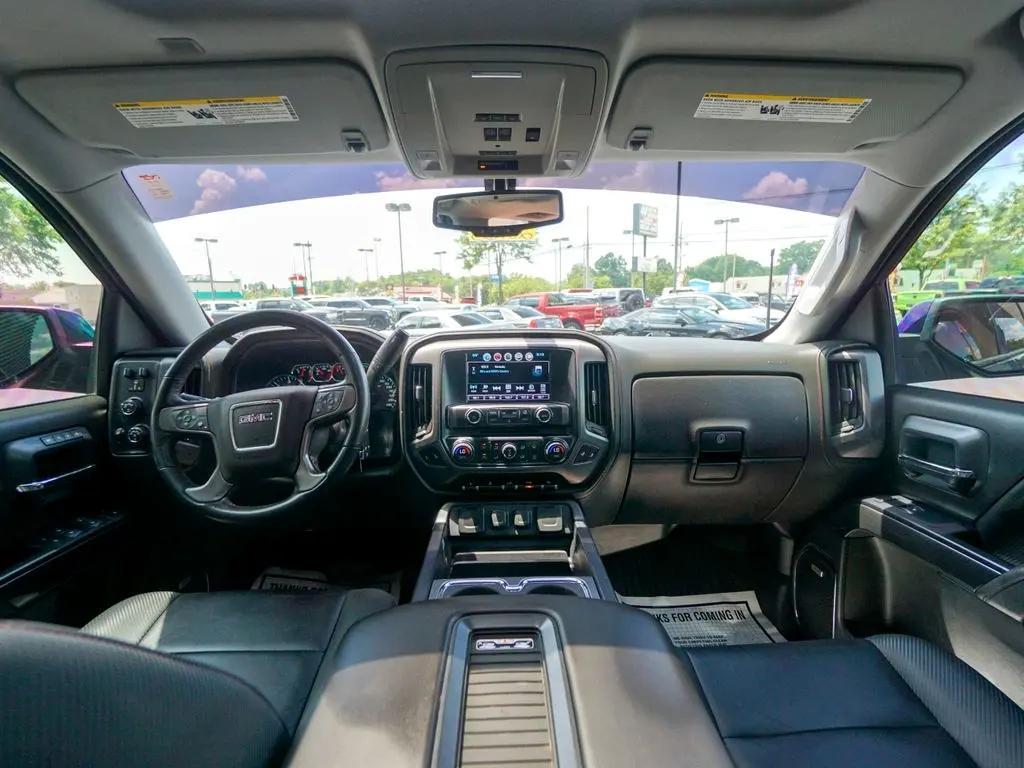 used 2017 GMC Sierra 1500 car, priced at $33,144