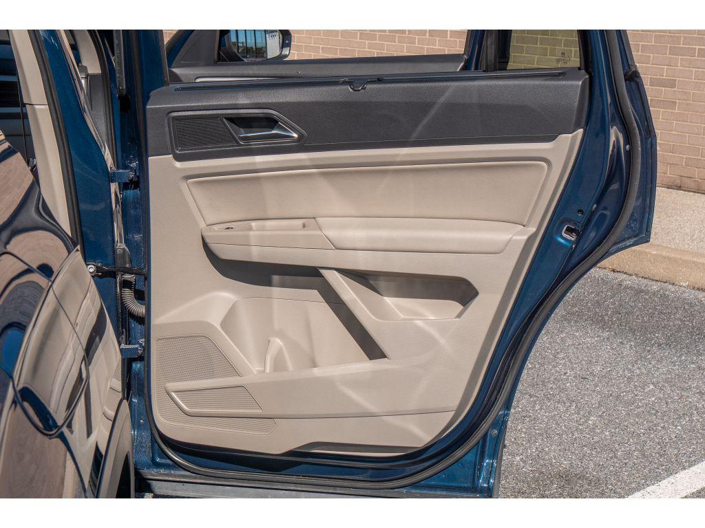 used 2021 Volkswagen Atlas car, priced at $21,995