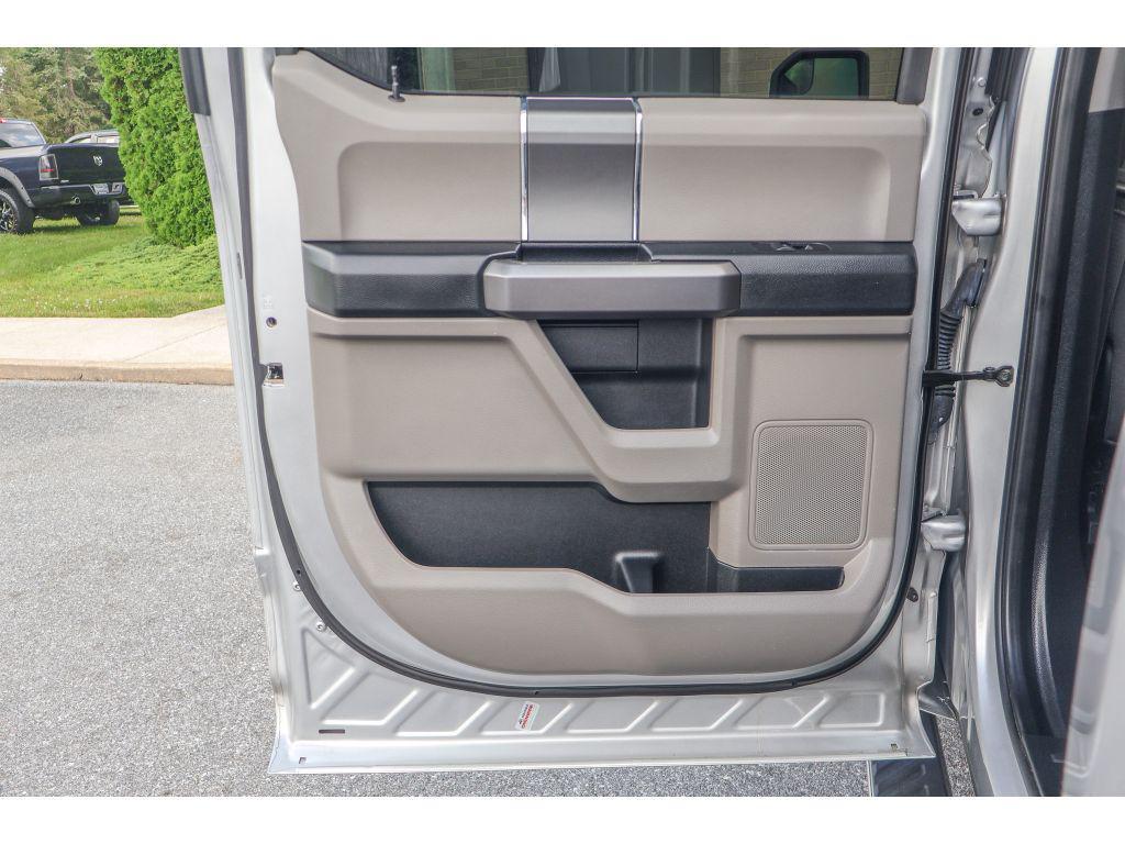 used 2019 Ford F-150 car, priced at $31,995