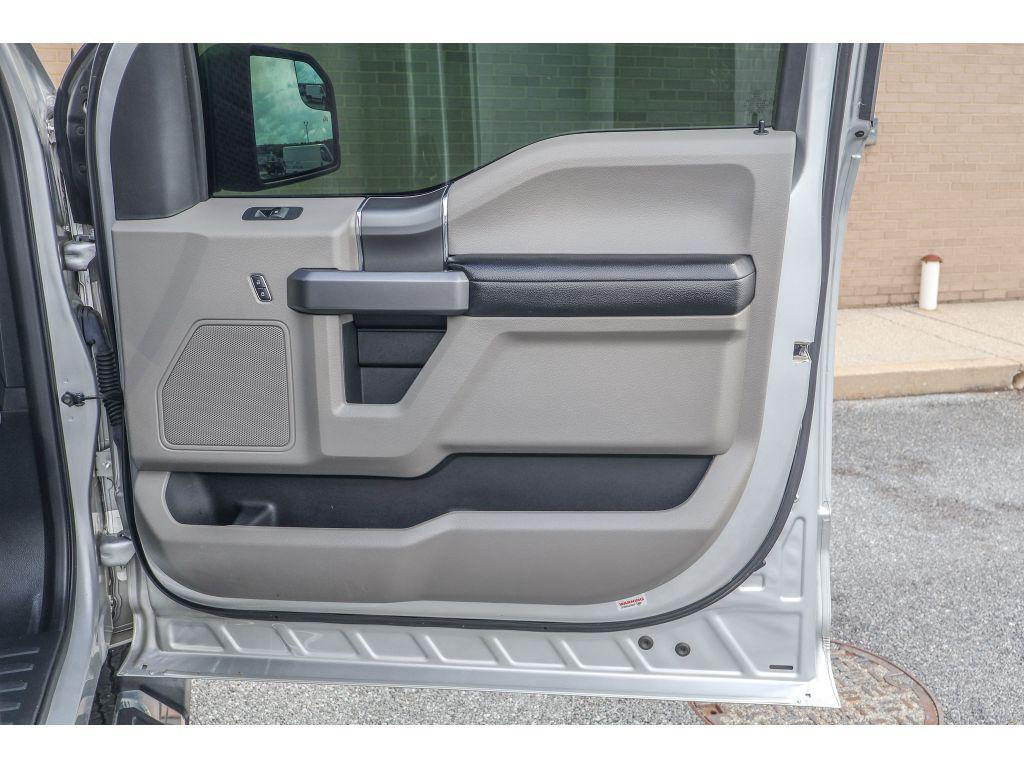 used 2019 Ford F-150 car, priced at $31,995