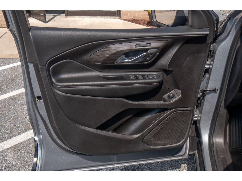 used 2024 GMC Terrain car, priced at $21,995