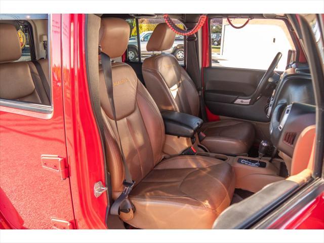 used 2014 Jeep Wrangler Unlimited car, priced at $18,995