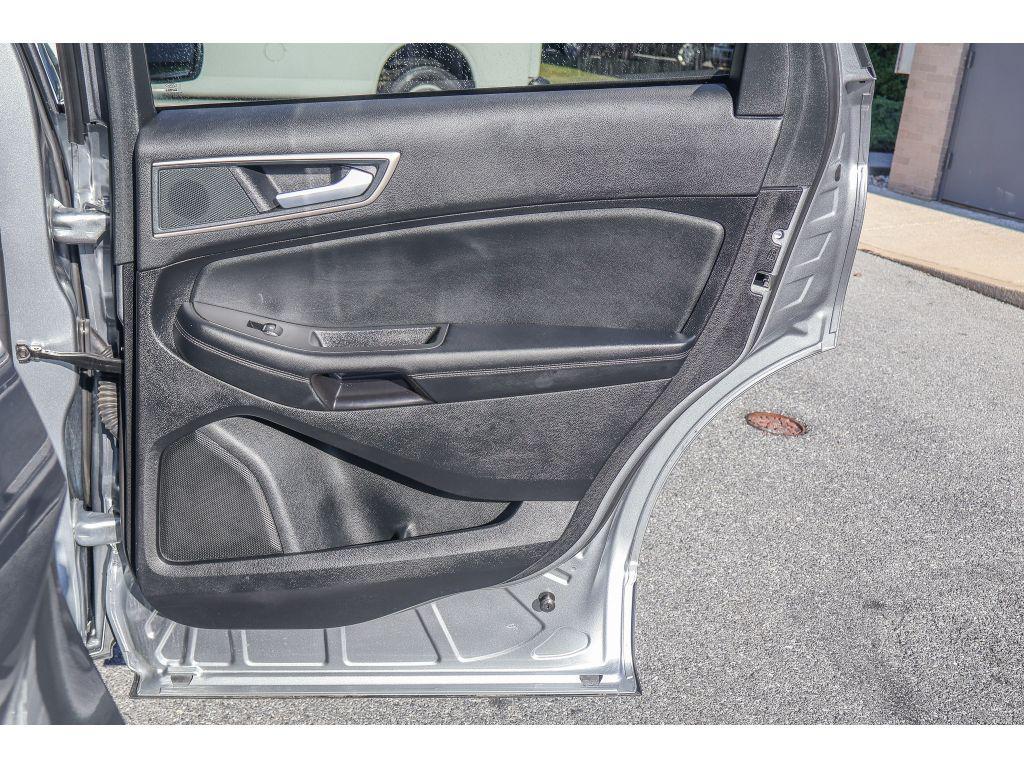 used 2024 Ford Edge car, priced at $23,995