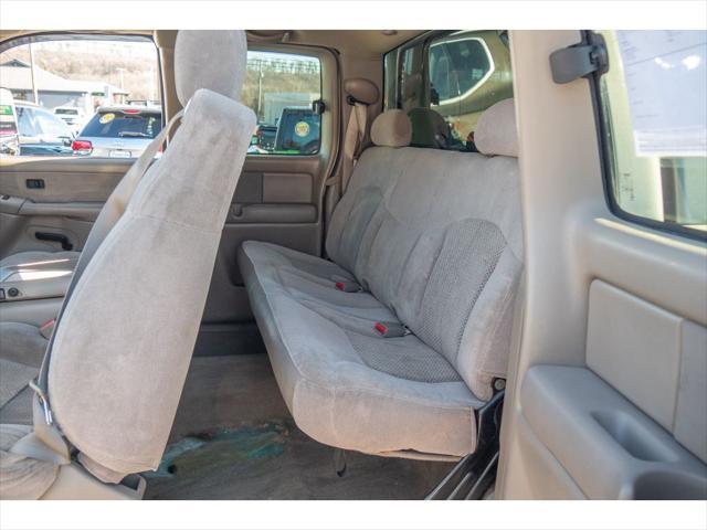 used 2002 Chevrolet Silverado 2500 car, priced at $12,995