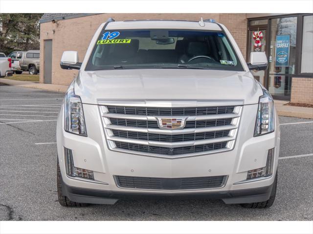 used 2019 Cadillac Escalade ESV car, priced at $33,995