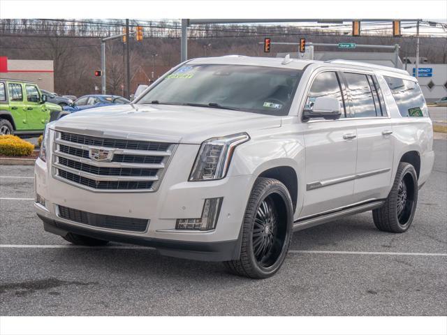 used 2019 Cadillac Escalade ESV car, priced at $33,995