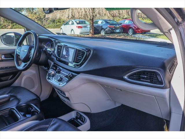 used 2020 Chrysler Pacifica car, priced at $18,995