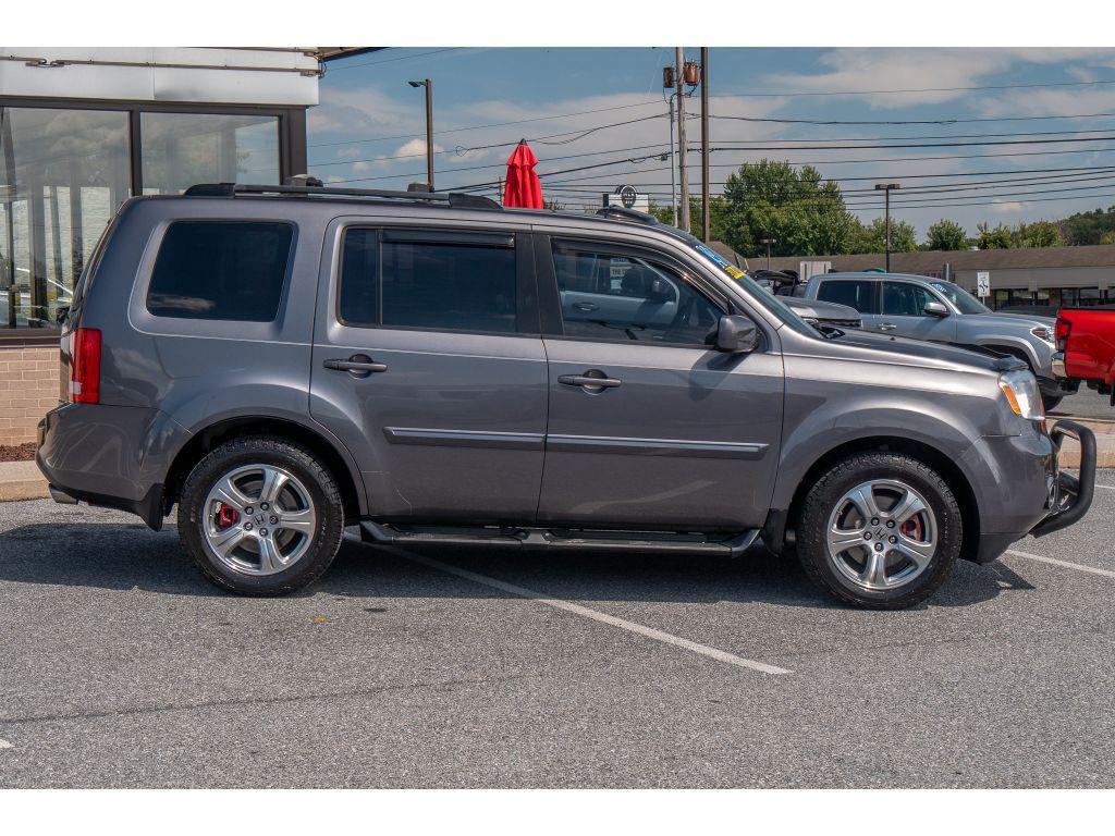 used 2014 Honda Pilot car, priced at $16,995